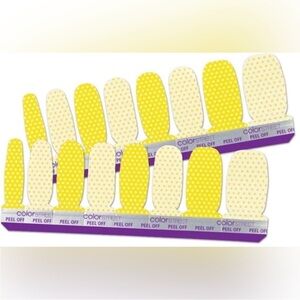 Color Street BIKINIS AND BELLINIS Nail Set